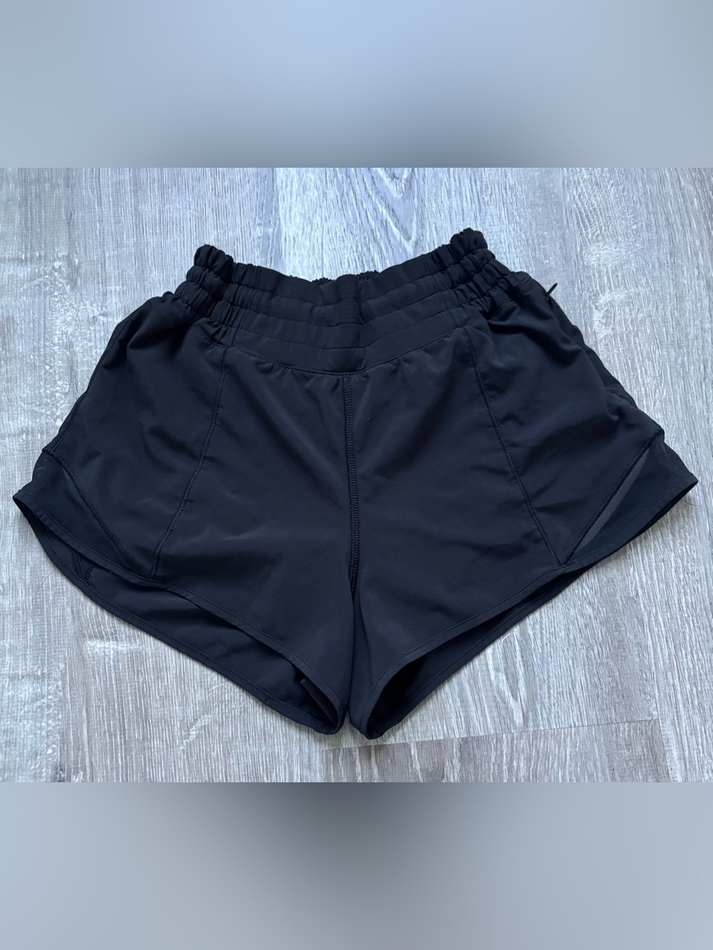 lululemon athletica Black Women's  Shorts Size 2